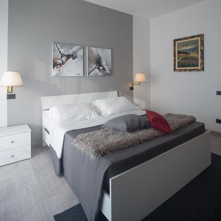 Roero Park Hotel Sommariva Perno Δωμάτιο φωτογραφία