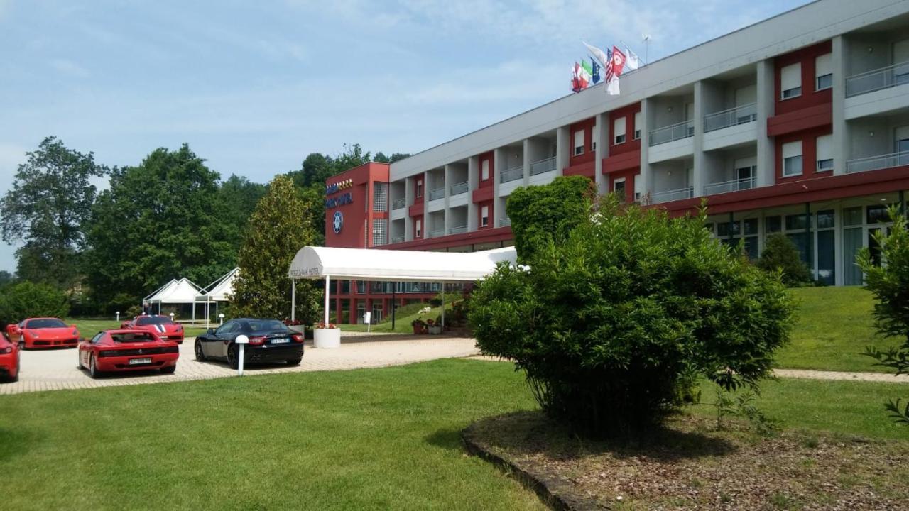 Roero Park Hotel Sommariva Perno Εξωτερικό φωτογραφία